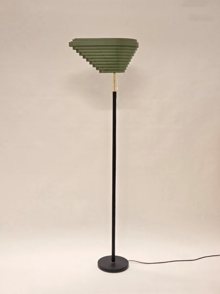 Artek A805 valaisin "Enkelinsiipi"