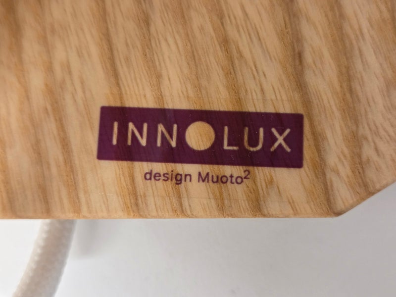 Kulma p&ouml;yt&auml;-/sein&auml;valaisin Innolux