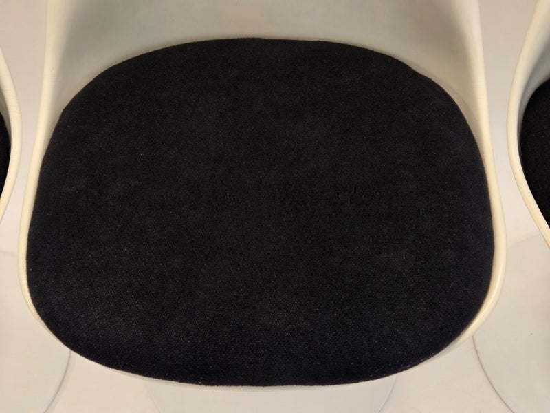 Knoll Tulppaani tuolit 4kpl