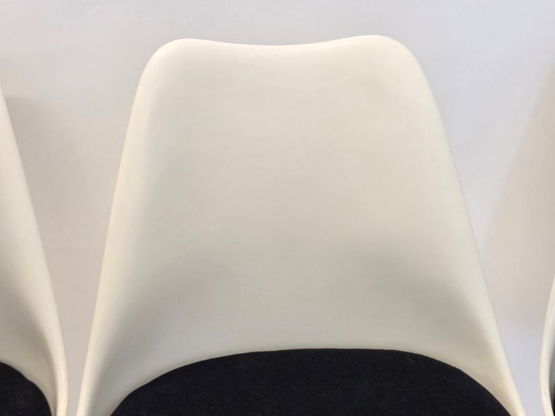 Knoll Tulppaani tuolit 4kpl