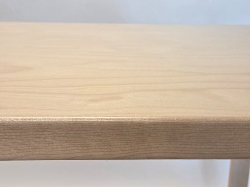 Artek 81B p&ouml;yt&auml;