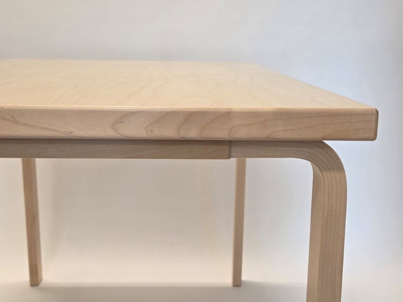 Artek 81B p&ouml;yt&auml;