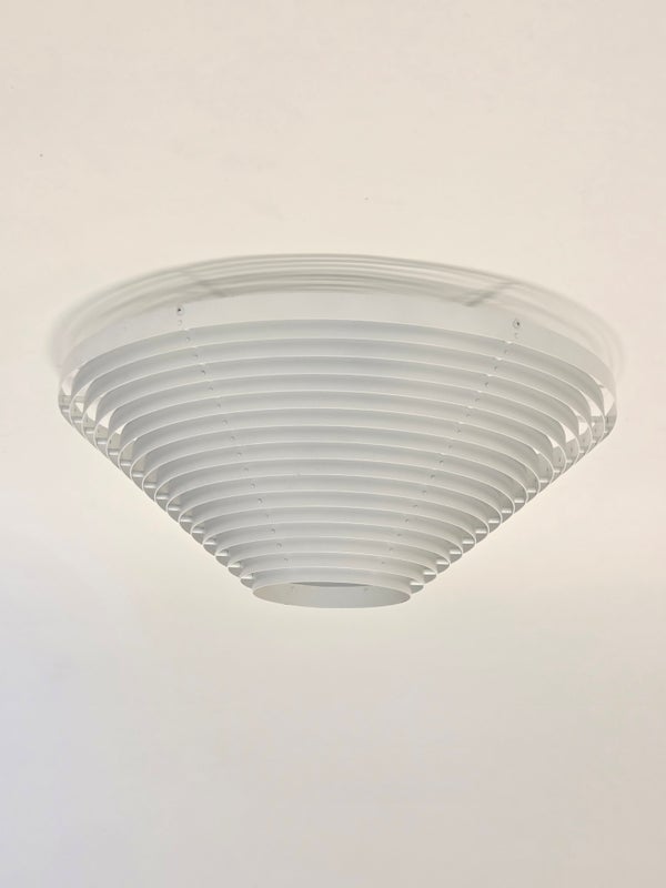 Artek A622B valaisin