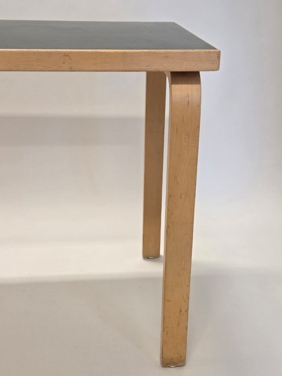 Artek p&ouml;yt&auml;